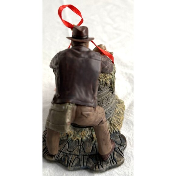 Hallmark Keepsake Indiana Jones Retrieving The Idol Ornament With Sound 2009 Mag - Picture 2 of 6